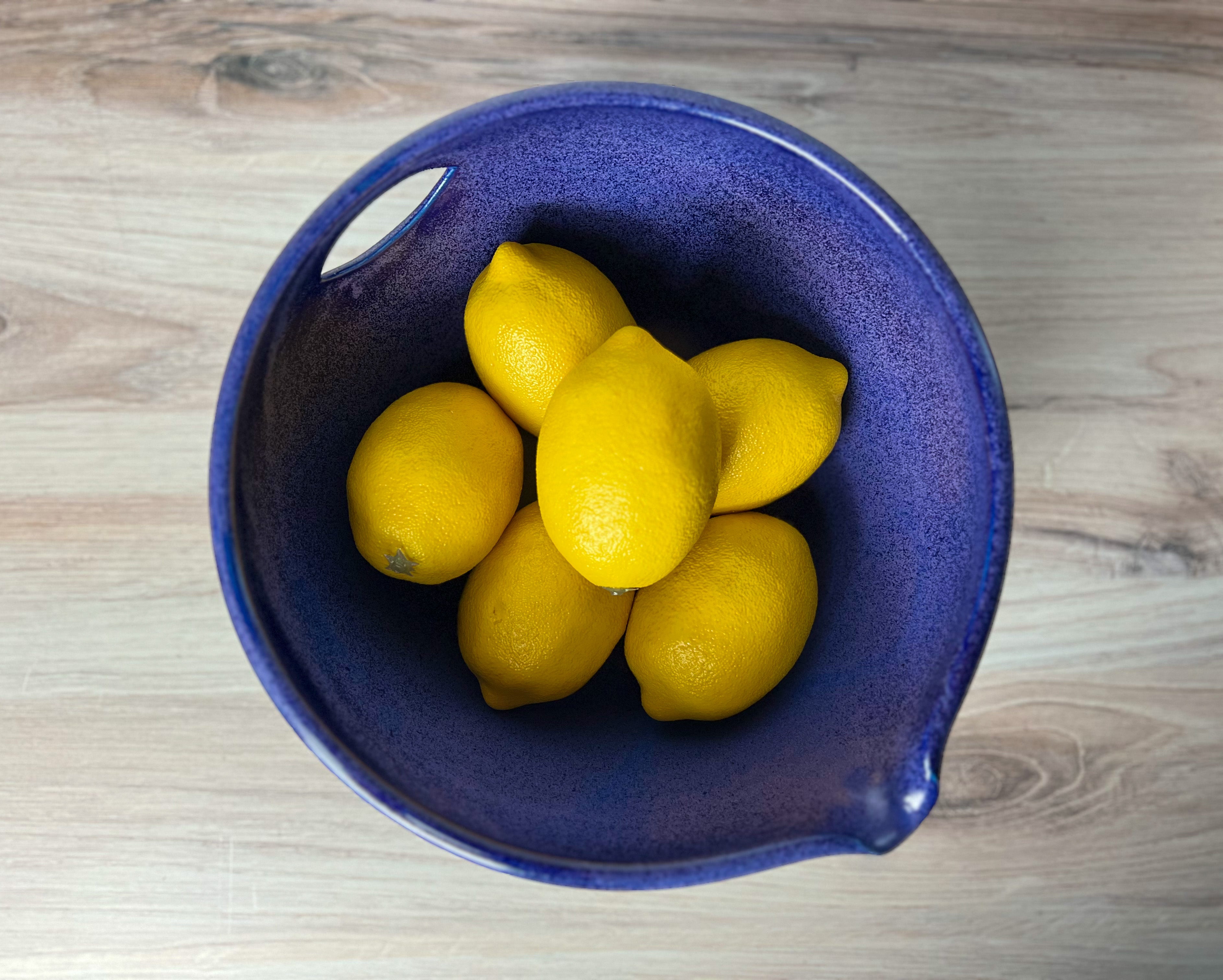 Biscuit Bowl